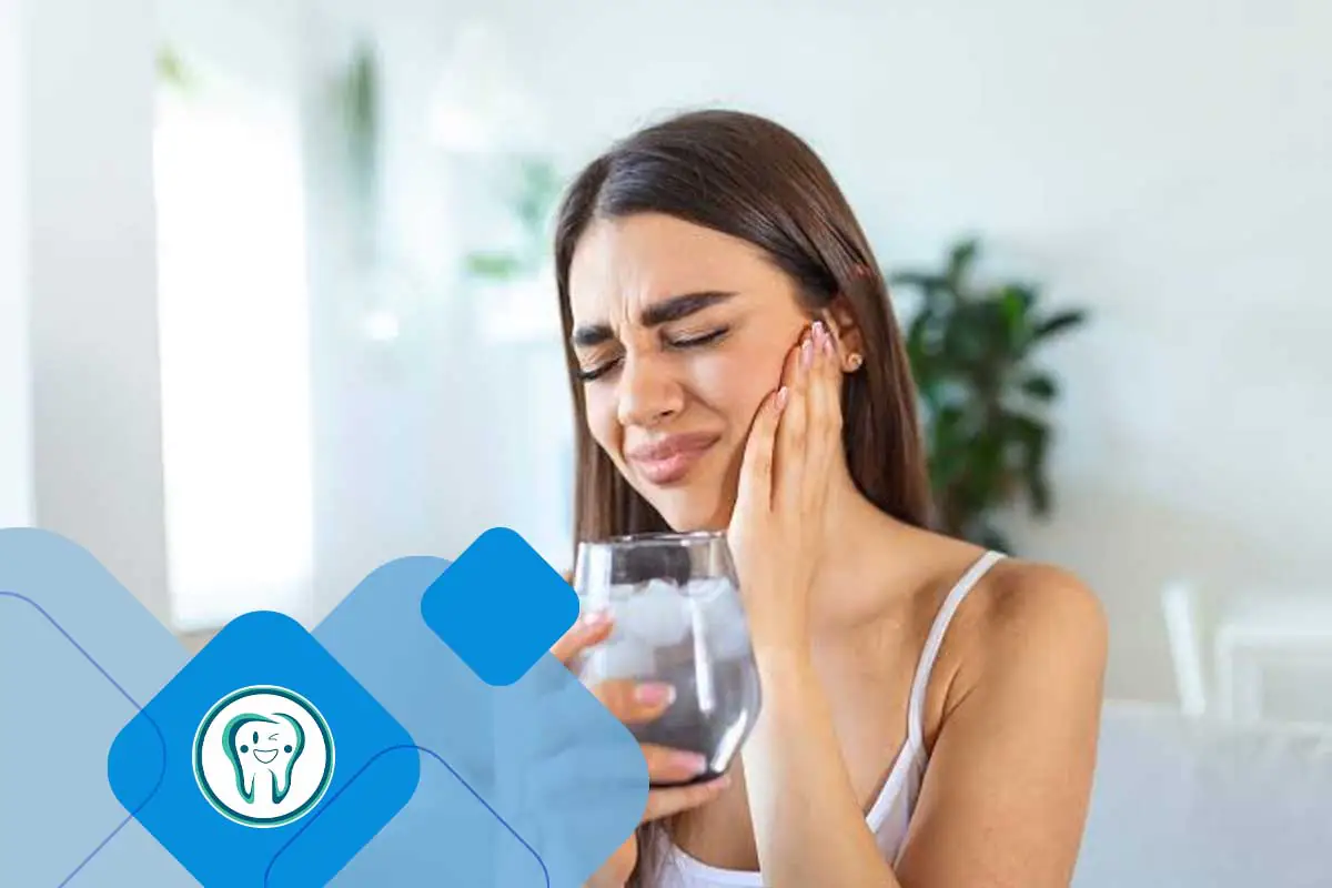 ریزنشت کامپوزیت دندان چیست و چگونه درمان میشود؟ 1 علائم ریزنشت کامپوزیت دندان